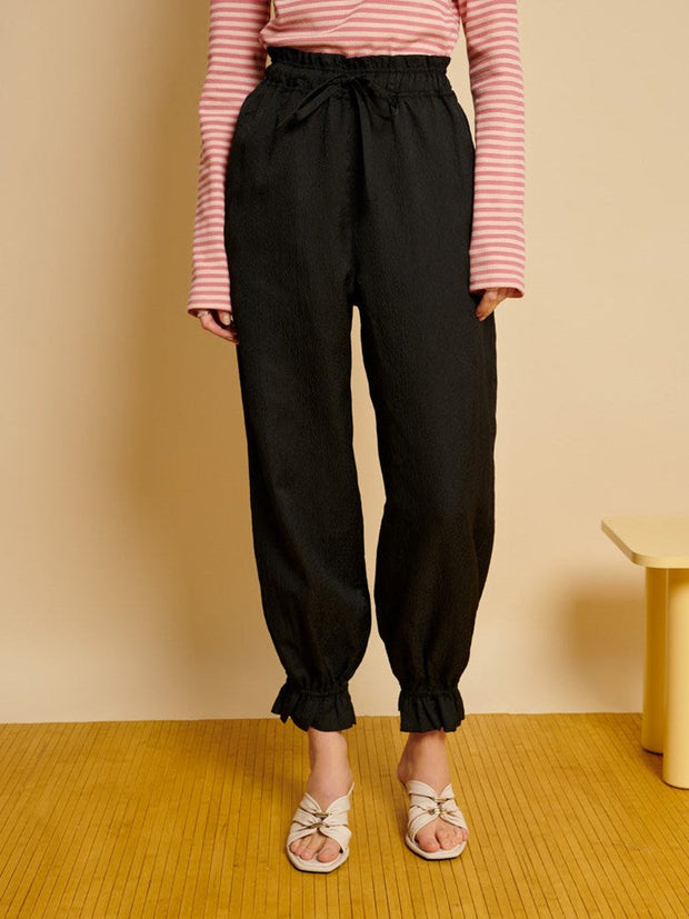 <b> Ghospell </b> Agnes Relaxed Trousers